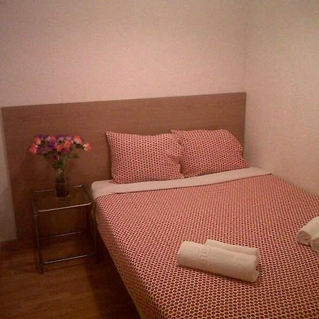 مدريد Km1 Amparo Apartments الغرفة الصورة